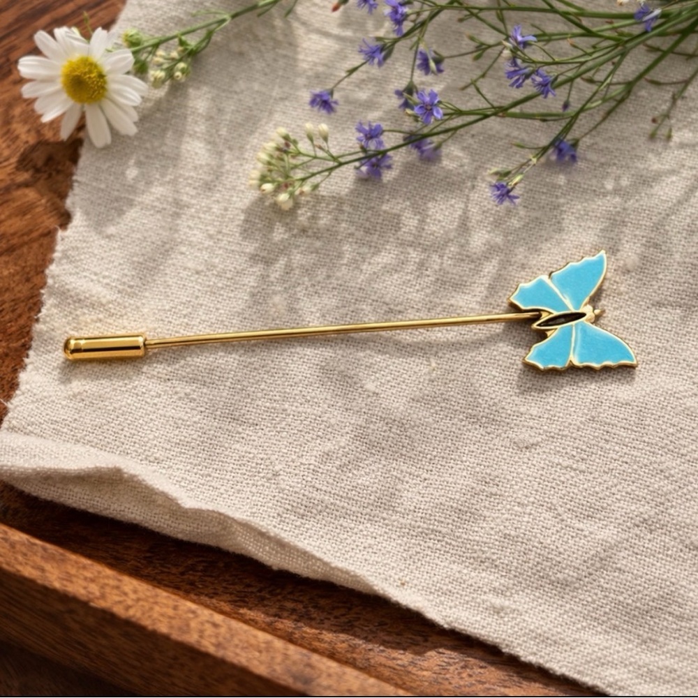 Vintage Blue Enamel Butterfly Stick Pin Gold Tone Lapel Scarf Pin